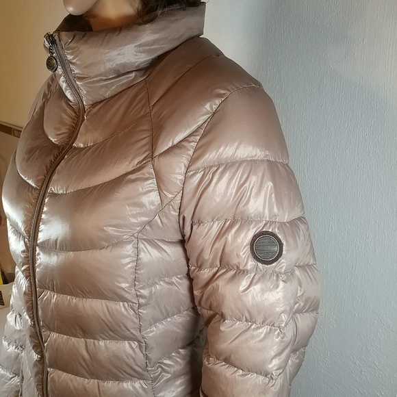 Calvin Klein down-filled mid-length lightweight jacket - Picture 4 of 16